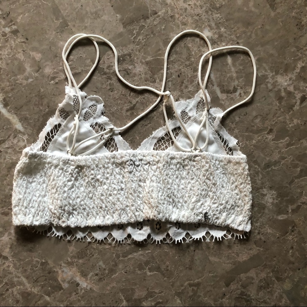 White Scallop Bralette Boho Bra - Picture 8 of 9